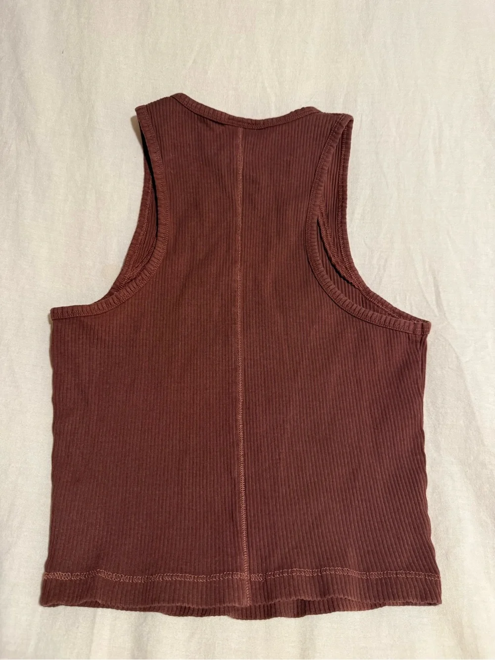 Gymshark Ribbed Crop Tank - Picture 4 of 5